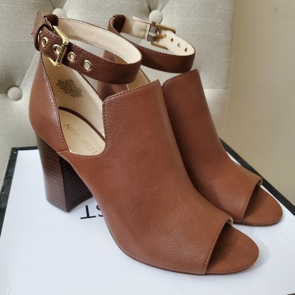 Nine West open-toe heeled sandal/bootie - Picture 1 of 6